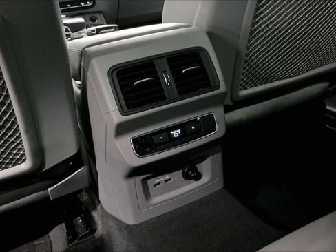 Used 2023 Audi Q5 2.0T Premium w/ Convenience Package image 35