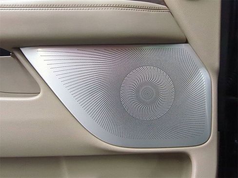 Certified 2023 Lincoln Navigator Reserve image 14