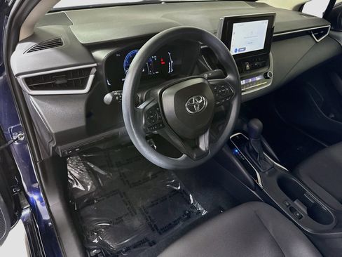 Used 2026 Toyota Corolla LE FWD image 22