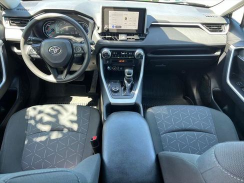 Certified 2025 Toyota RAV4 XLE AWD/4WD image 19