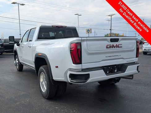 New 2026 GMC Sierra 3500 Denali w/ Denali Reserve Package image 5