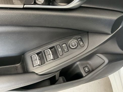 Certified 2022 Honda Accord Sport image 5