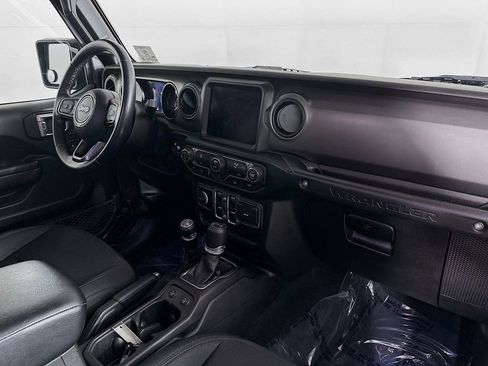 Certified 2022 Jeep Wrangler Unlimited Sport image 39