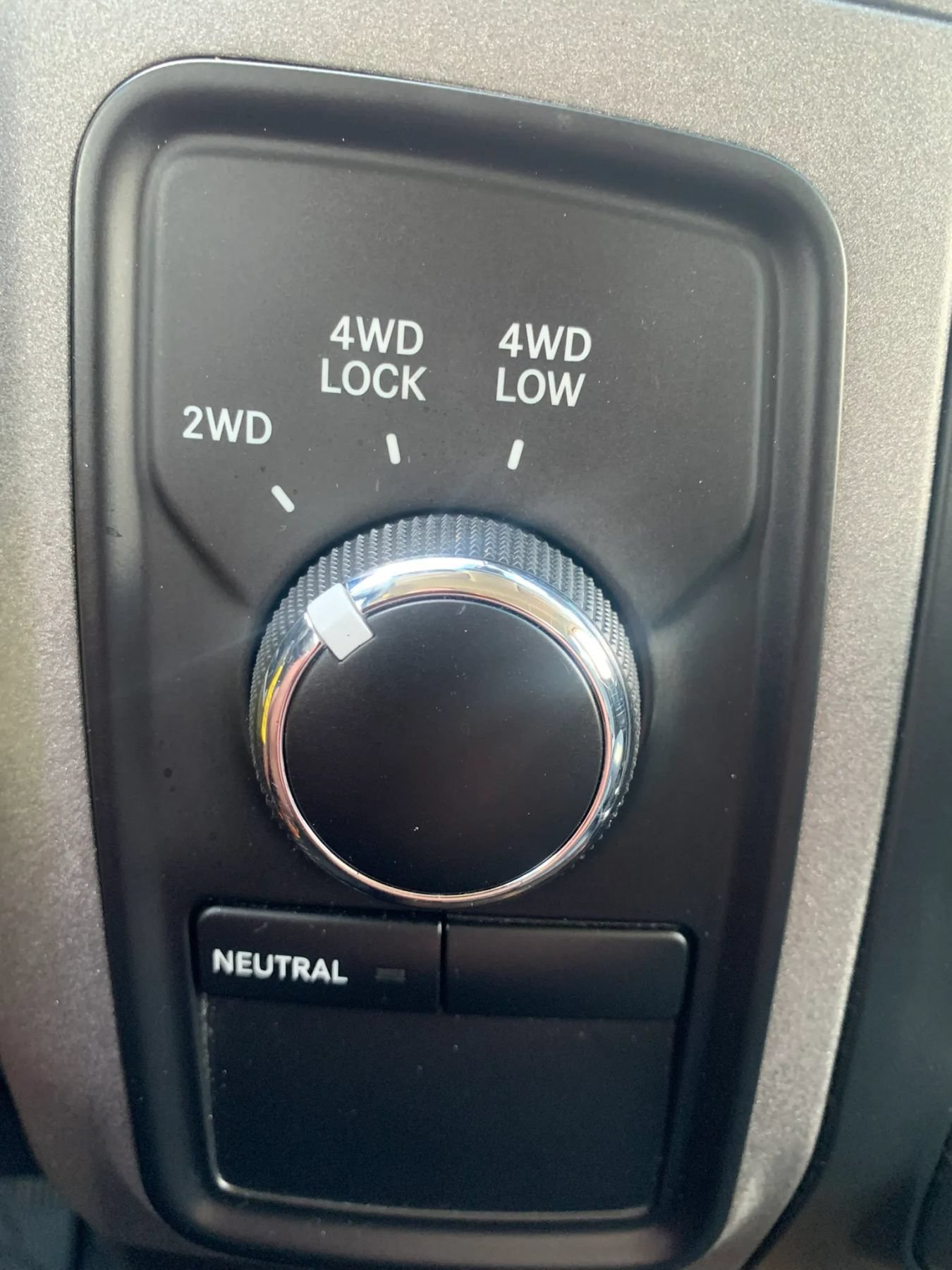 Used 2013 RAM 2500 Tradesman w/ Chrome Appearance Group AWD/4WD image 25