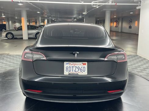 Used 2018 Tesla Model 3 Long Range image 6