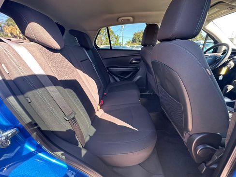 Used 2015 Chevrolet Trax LS image 8