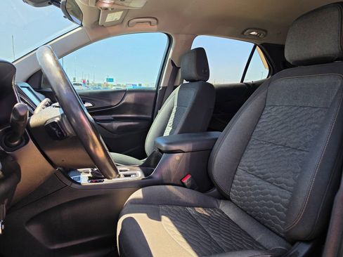 Used 2018 Chevrolet Equinox LT AWD/4WD image 10