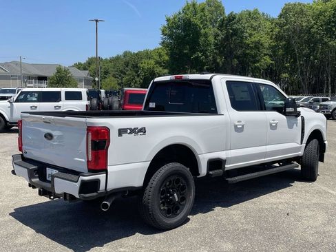 New 2026 Ford F250 Lariat w/ Black Appearance Package AWD/4WD image 3