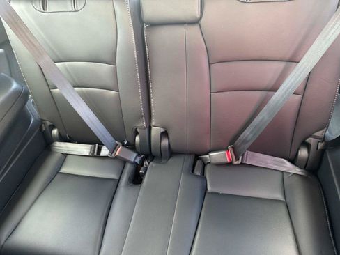 Certified 2021 Honda Pilot Special Edition image 15