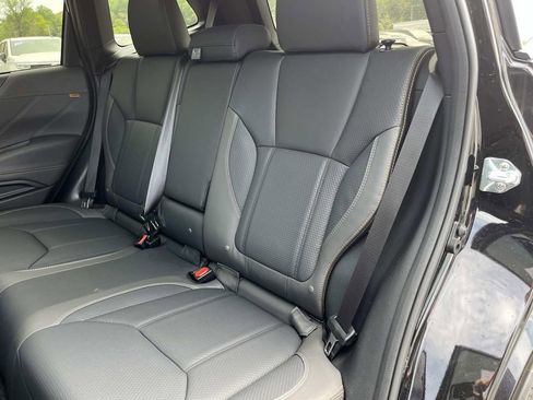 Used 2024 Subaru Forester Wilderness w/ Wilderness Package AWD/4WD image 21
