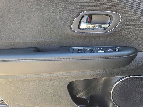 Used 2022 Honda HR-V EX image 20