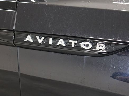 New 2025 Lincoln Aviator Reserve w/ Jet Appearance Package image 11