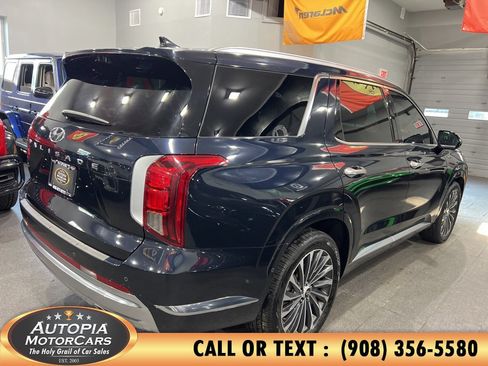 Used 2024 Hyundai Palisade Calligraphy FWD image 6