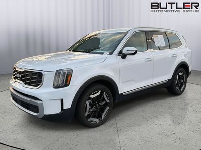 Used 2025 Kia Telluride S