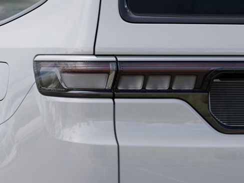 New 2026 Jeep Grand Wagoneer 2WD image 9