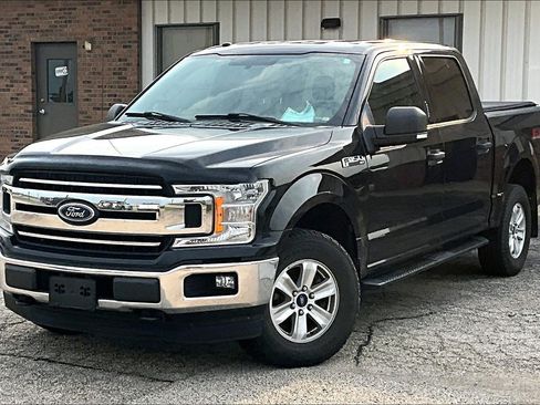 Used 2018 Ford F150 XLT w/ Equipment Group 301A Mid AWD/4WD image 7