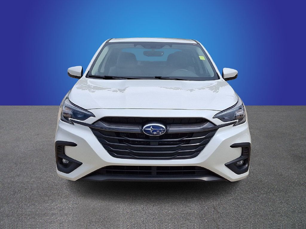 Used 2025 Subaru Legacy Premium AWD/4WD image 2