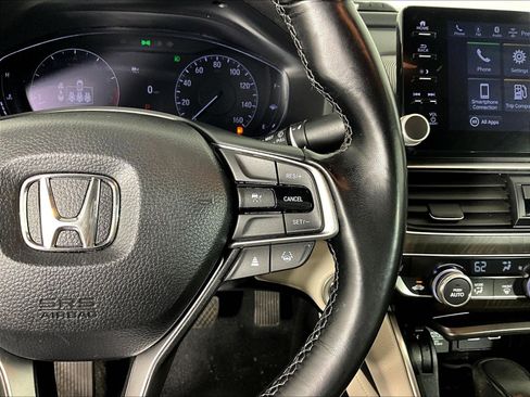 Used 2021 Honda Accord EX-L image 12