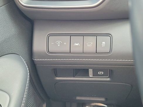 Used 2023 Hyundai Santa Fe SEL Premium image 21