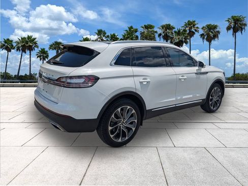 Used 2021 Lincoln Nautilus Reserve w/ Equipment Group 201A AWD/4WD image 5