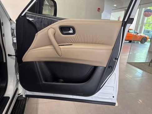 Used 2023 Nissan Armada Platinum w/ Captain's Chairs Package AWD/4WD image 62