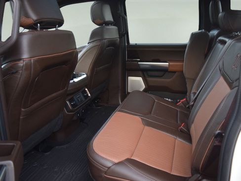 Used 2025 Ford F150 King Ranch AWD/4WD image 9