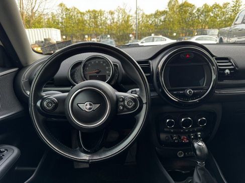 Used 2018 MINI Cooper Clubman image 26
