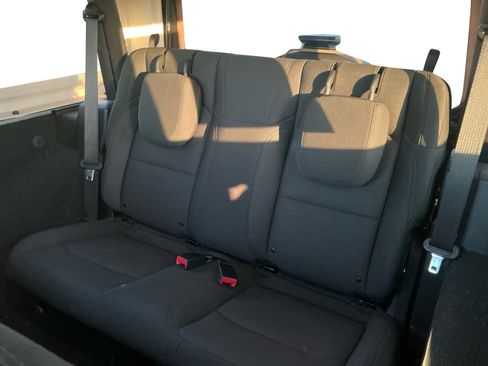 Used 2020 Jeep Wrangler Sport image 11