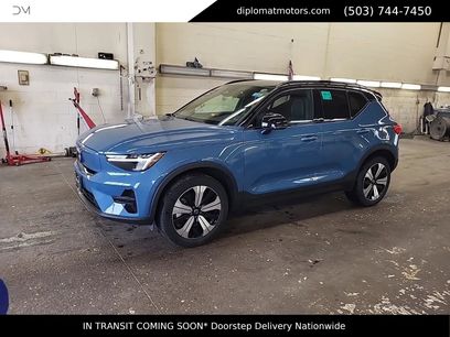 Used 2023 Volvo XC40 Recharge Core