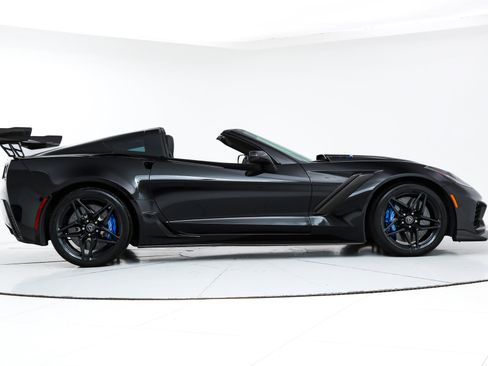 Used 2019 Chevrolet Corvette ZR1 image 7