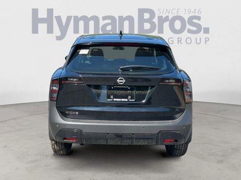 New 2026 Nissan Kicks S FWD image 2