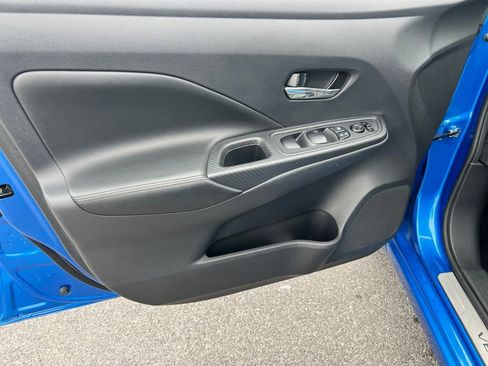 Used 2020 Nissan Versa SV image 15