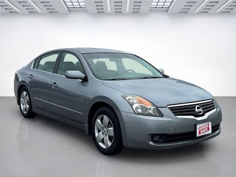 Used 2008 Nissan Altima 2.5 S FWD image 2