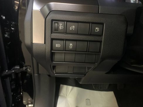 New 2026 Toyota 4Runner SR5 image 32