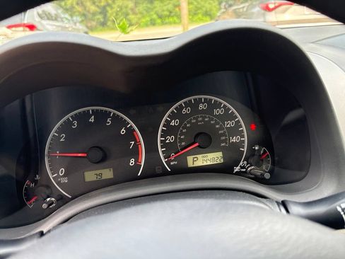 Used 2012 Toyota Corolla LE FWD image 13