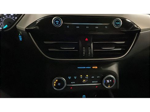 Used 2020 Ford Escape SE image 13