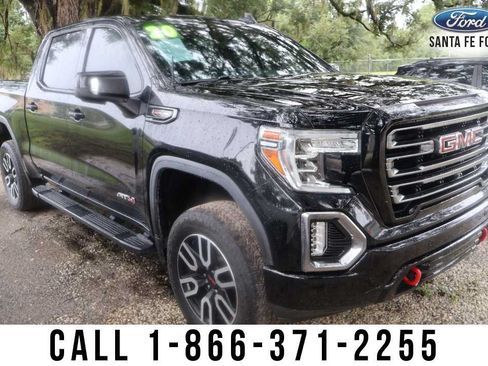 Used 2020 GMC Sierra 1500 AT4 w/ AT4 Premium Package AWD/4WD image 4