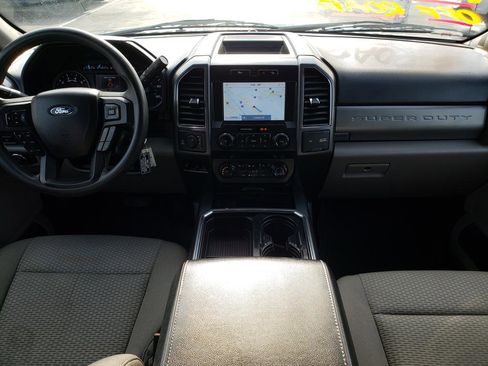 Used 2021 Ford F350 XLT w/ XLT Premium Package image 13