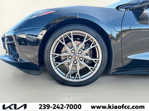 Used 2025 Chevrolet Corvette Stingray Preferred Conv w/ 2LT image 35