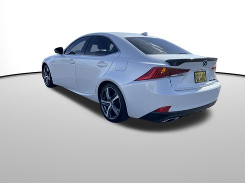 Used 2018 Lexus IS 300 AWD w/ Comfort Package image 6
