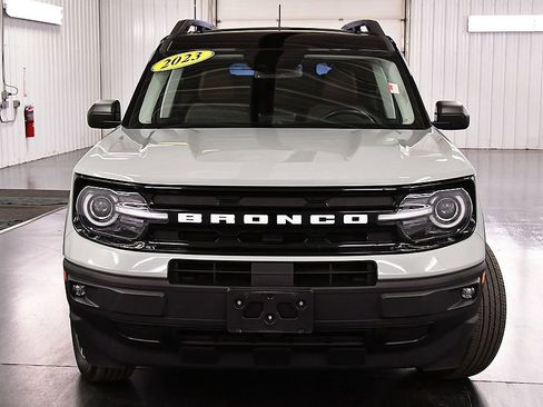 Used 2023 Ford Bronco Sport Outer Banks w/ Tech Package image 2