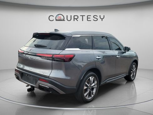 Certified 2023 INFINITI QX60 Luxe w/ Performance Audio Package FWD image 3