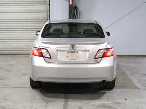 Used 2009 Toyota Camry Hybrid Sedan 4D image 6