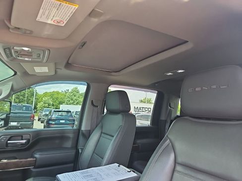 Used 2020 GMC Sierra 3500 Denali w/ Denali Ultimate Package AWD/4WD image 17