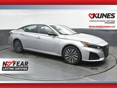Used 2024 Nissan Altima 2.5 SV
