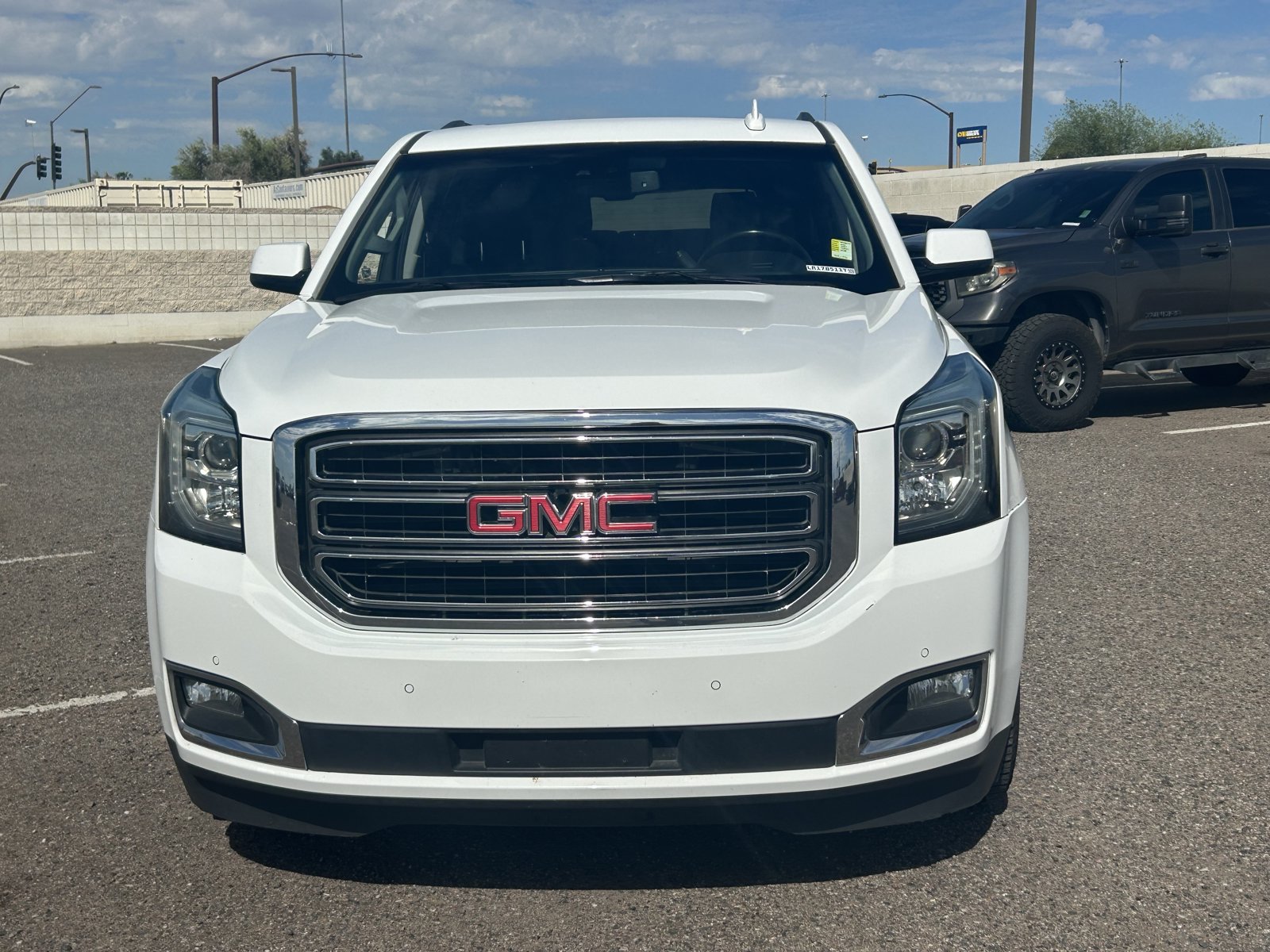 Used 2020 GMC Yukon XL SLT AWD/4WD image 8