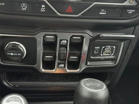 Certified 2023 Jeep Wrangler Sport S image 37