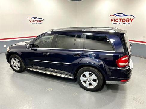 Used 2012 Mercedes-Benz GL 450 4MATIC image 3