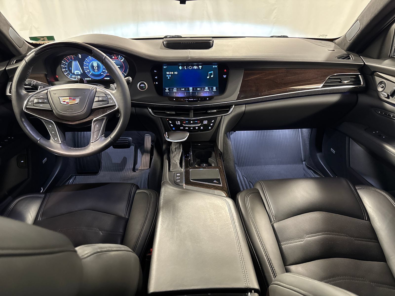 Used 2018 Cadillac CT6 Platinum AWD/4WD image 4