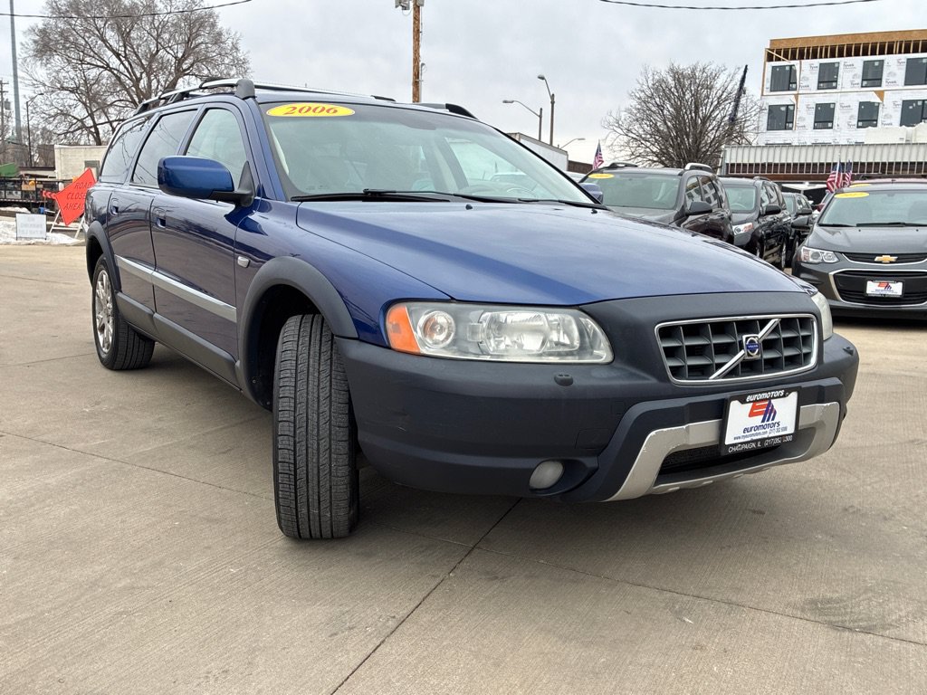 Used 2006 Volvo XC70 AWD/4WD image 3